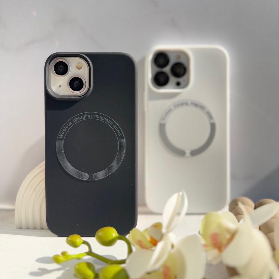 قاب سيليکوني با مگ سيف